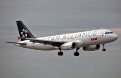 TAM航空(ブラジル).エアバスA320-231(PR-MBQ)