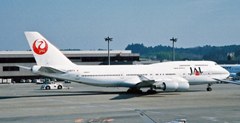 日本航空(日本).ボーイング747-446(JA8073)