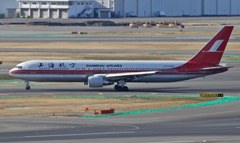 上海航空(中国).ボーイング767-36D(B-2498).