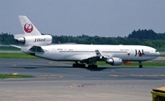 日本航空(日本).ボーイング(マクドネルダグラス)MD-11 J-BirdJA8584)