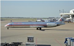 アメリカン航空(アメリカ).ボーイング(マクドネルダグラス)MD-82(DC-9-82)(N501AA)