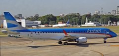 アウストラル航空(アルゼンチン).エンブラエル ERJ190(LV-CID)